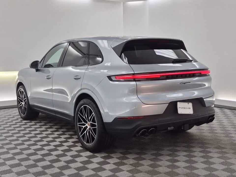 2026 Porsche Cayenne Base - Photo 19
