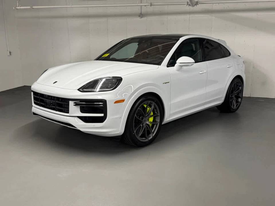 2025 Porsche Cayenne Coup