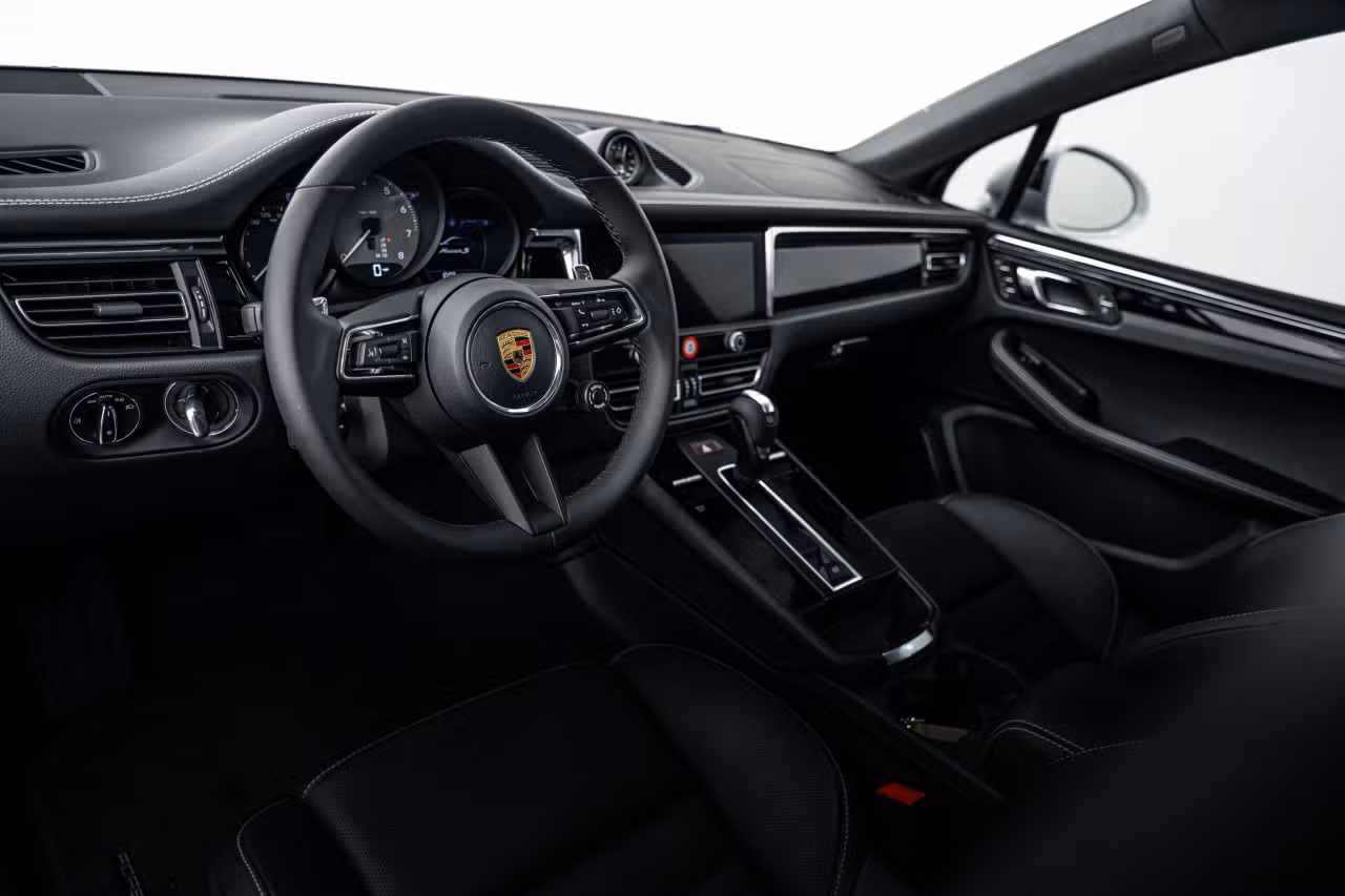 2026 Porsche Macan S - Photo 28