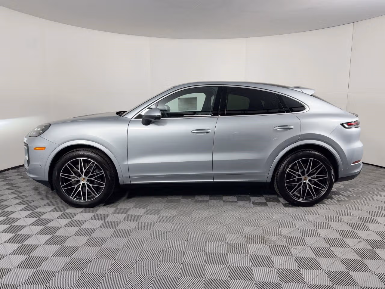 2026 Porsche Cayenne Coup Base - Photo 12