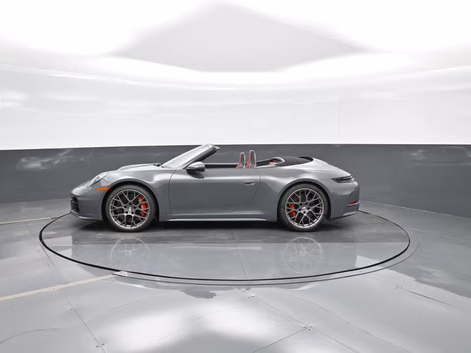 2025 Porsche 911 S - Photo 11