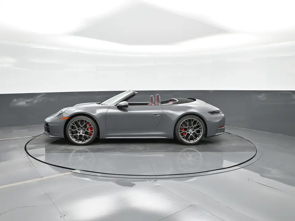 2025 Porsche 911 S - Photo 15