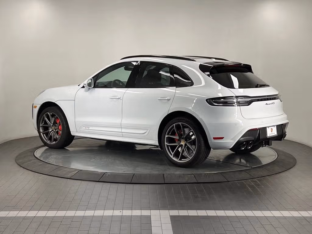 2026 Porsche Macan GTS - Photo 20