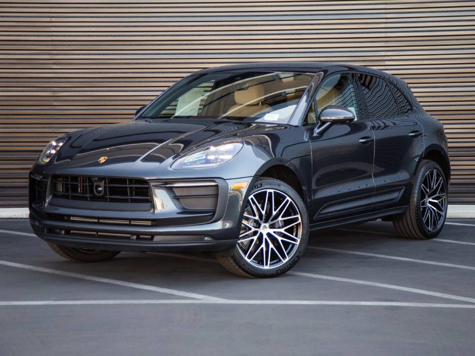 2026 Porsche Macan