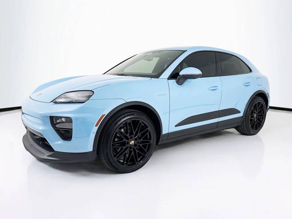 2026 Porsche Macan