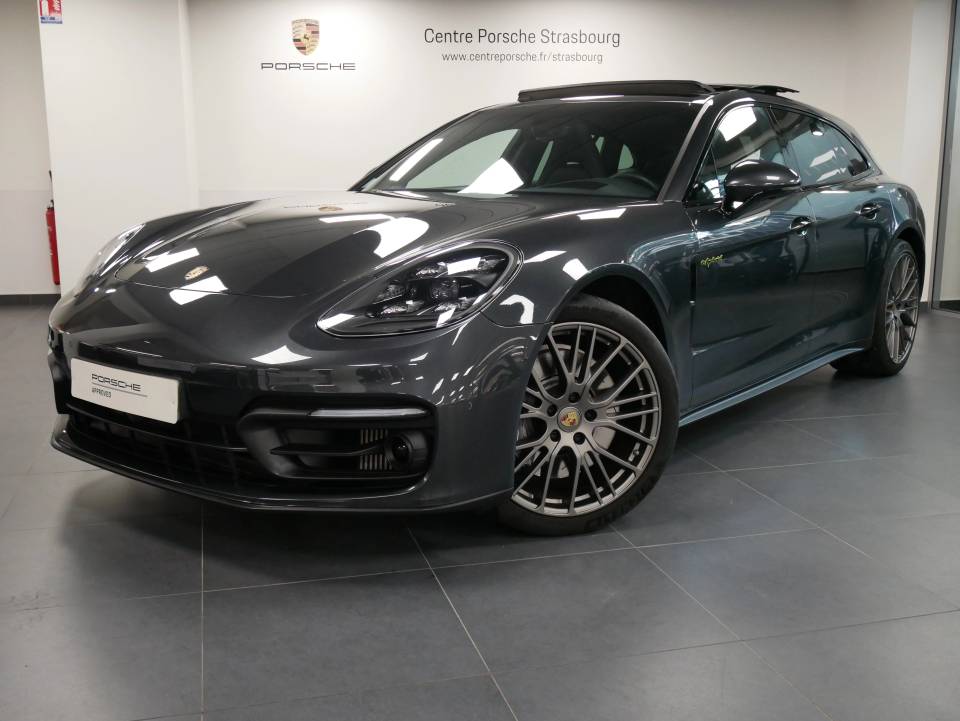 Porsche Panamera 4 E Hybrid Sport Turismonull