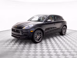 2026 Porsche Macan's photo