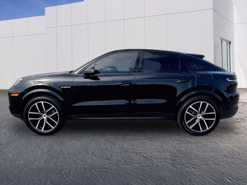2024 Porsche Cayenne Coup E-Hybrid - Photo 11