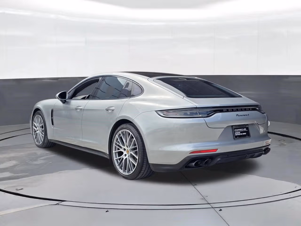 2023 Porsche Panamera Platinum Edition - Photo 20