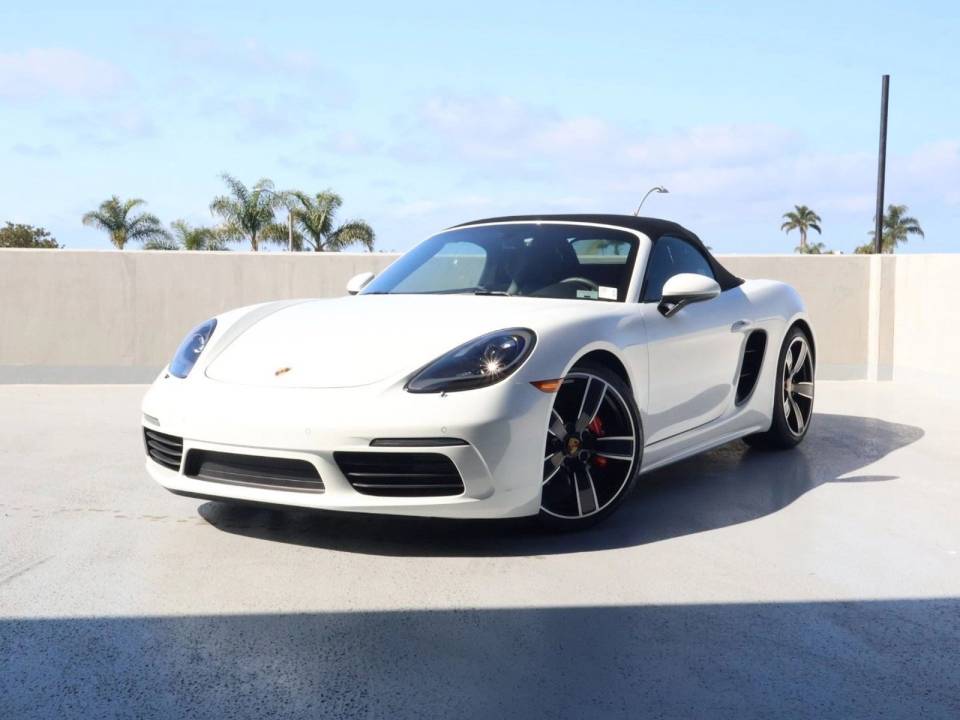 2025 Porsche 718 S