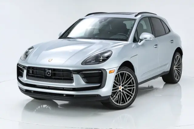 2026 Porsche Macan Base - Photo 6