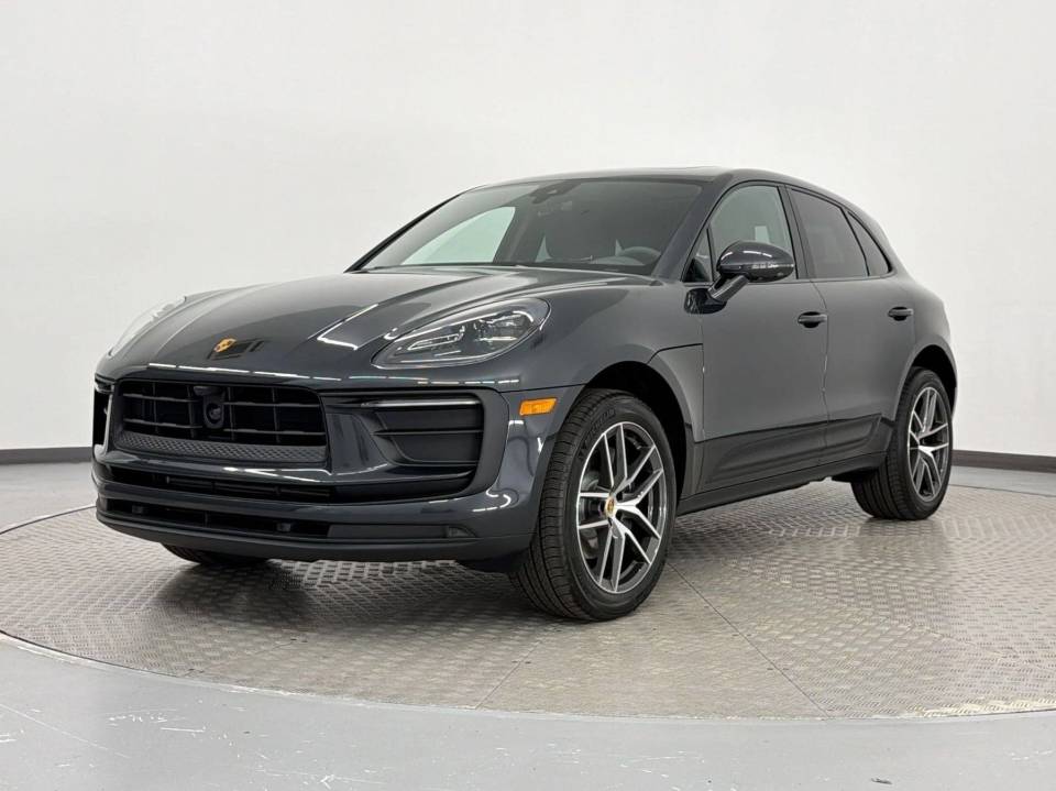 2026 Porsche Macan