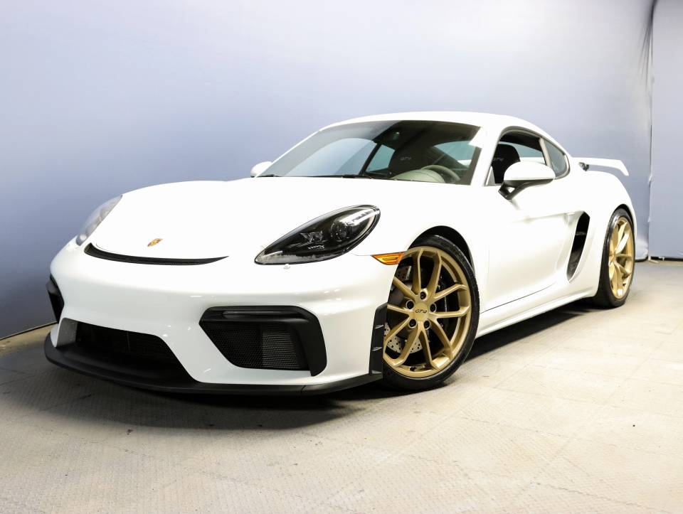 Buy used Porsche 718 Cayman GT4 at Porsche Centre Vancouver