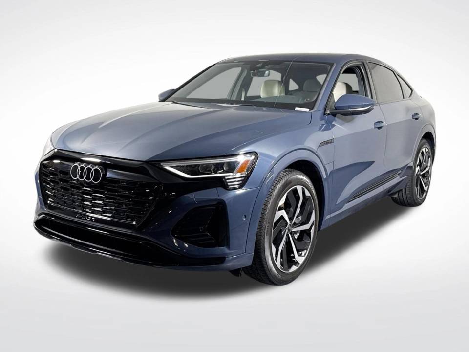 2024 Audi Q8 Sportback e-tron