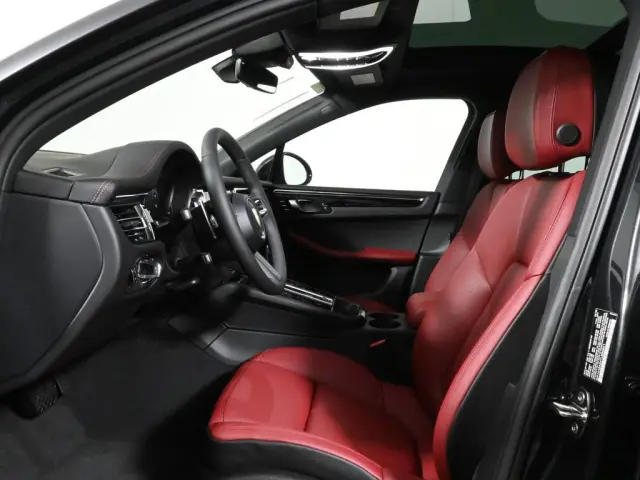 2026 Porsche Macan Base - Photo 38