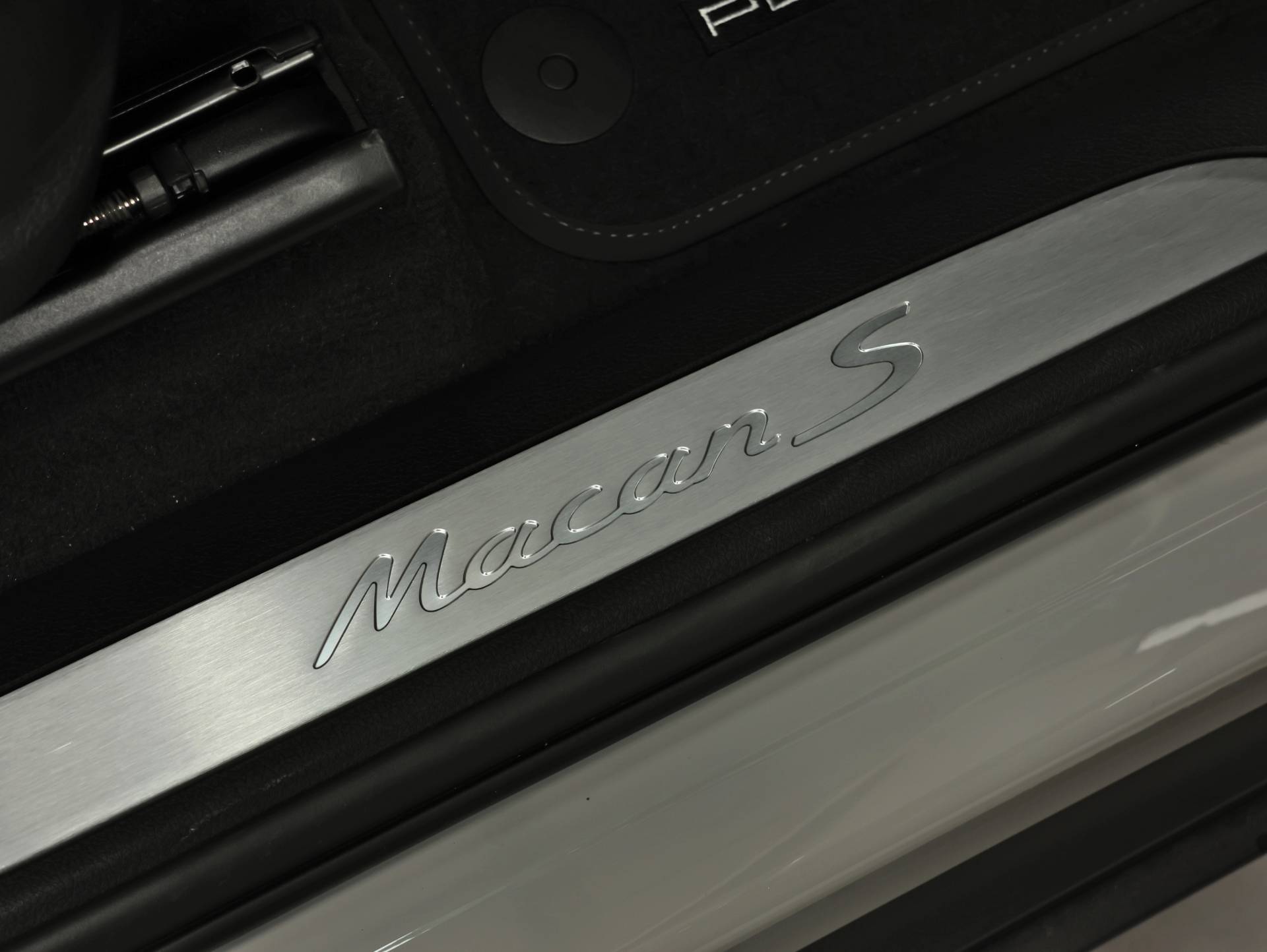 Macan S, photo 30 of 30