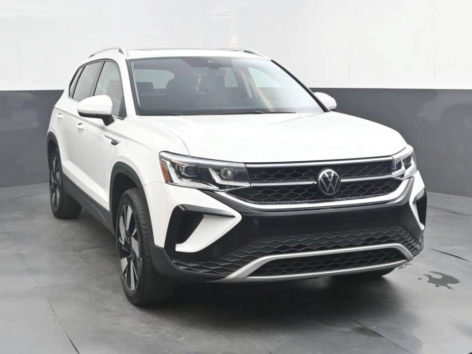 2024 Volkswagen Taos SEL