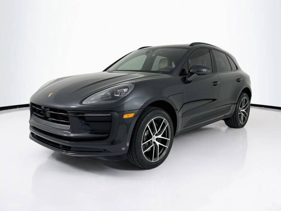 2026 Porsche Macan