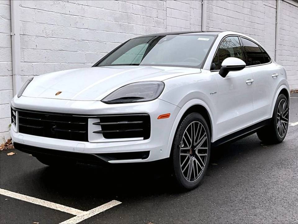 2026 Porsche Cayenne Coup