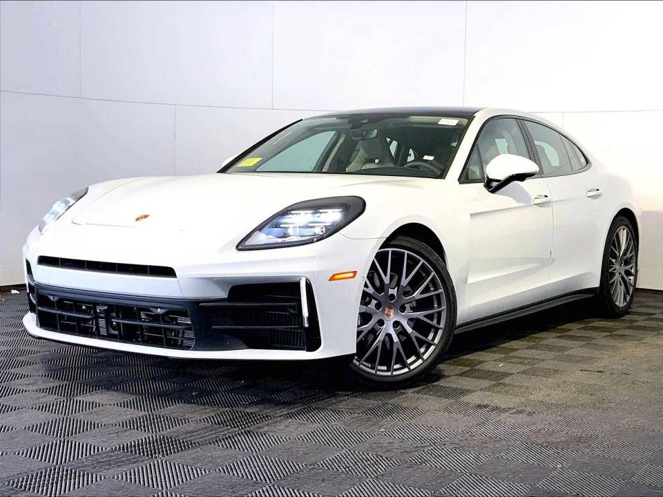 2026 Porsche Panamera
