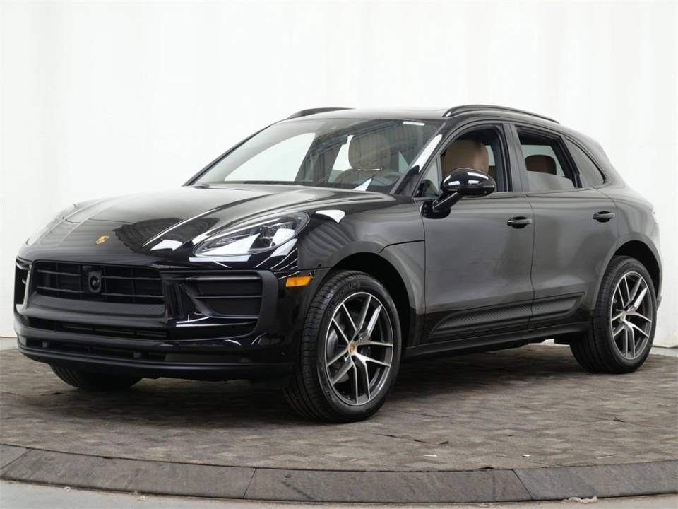 2026 Porsche Macan