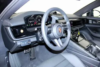 2026 Porsche Panamera Base - Photo 29