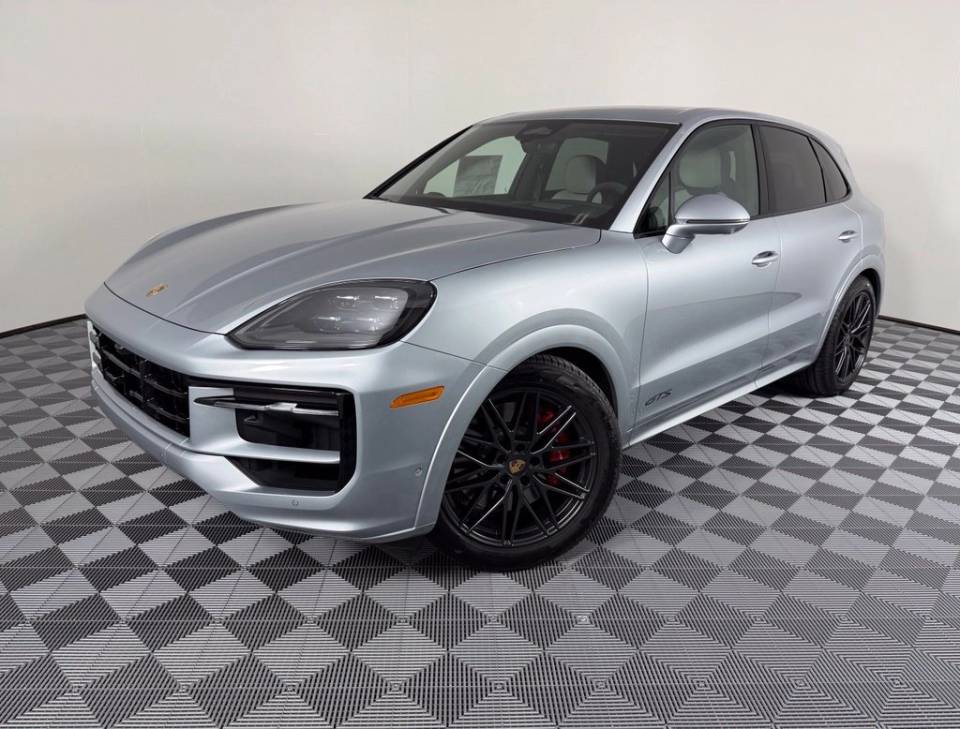 2026 Porsche Cayenne