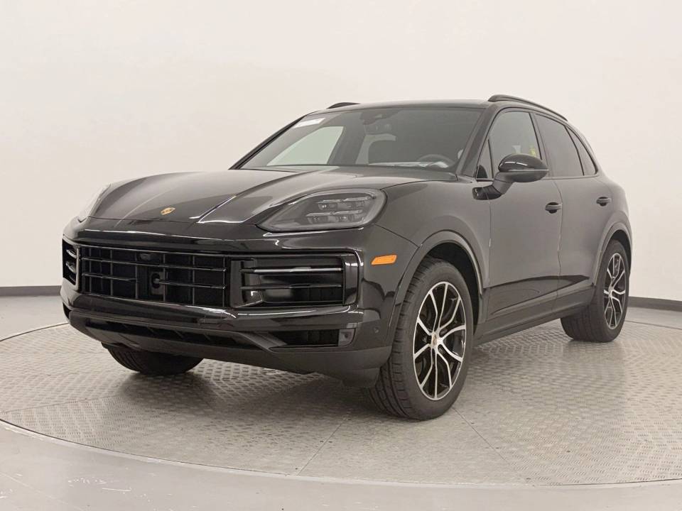 2025 Porsche Cayenne Base