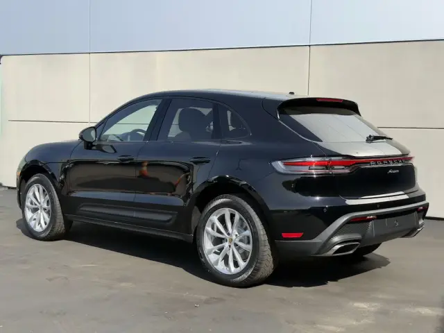 2025 Porsche Macan Base - Photo 22