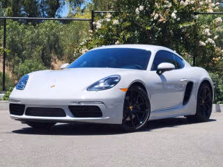 2025 Porsche 718 Cayman Style Edition's photo