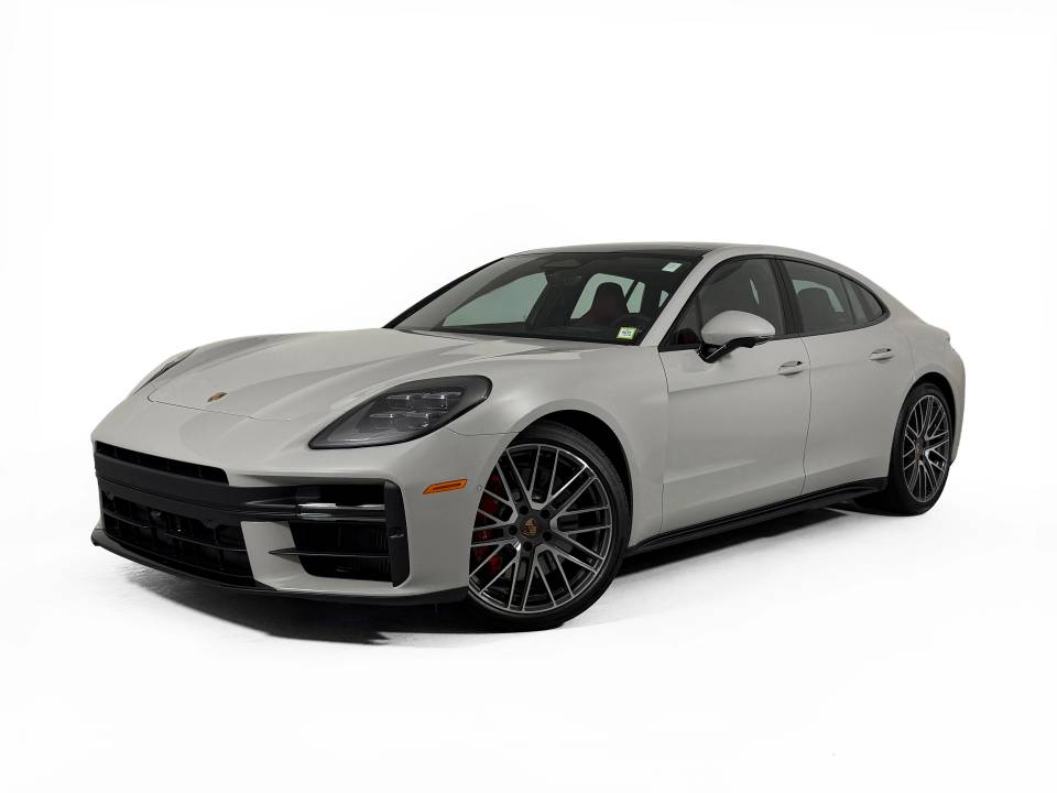 2026 Porsche Panamera
