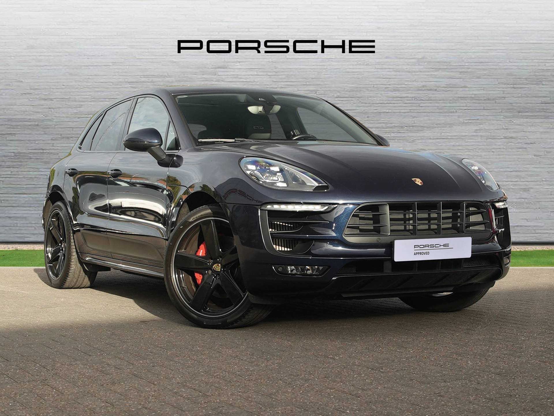 Macan GTS, photo 1 of 44