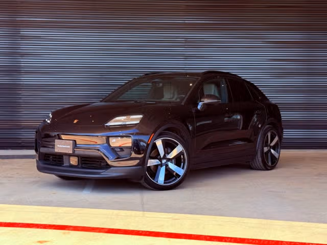 Used 2025 Porsche Macan Base with VIN WP1AA2XA4SL002973 for sale in Austin, TX