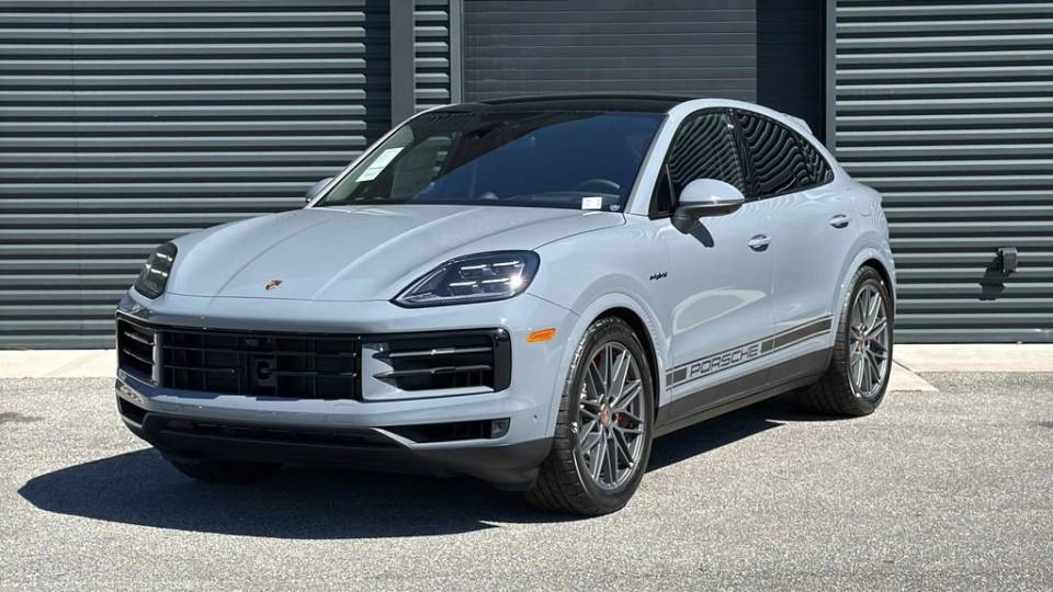 2026 Porsche Cayenne Coup