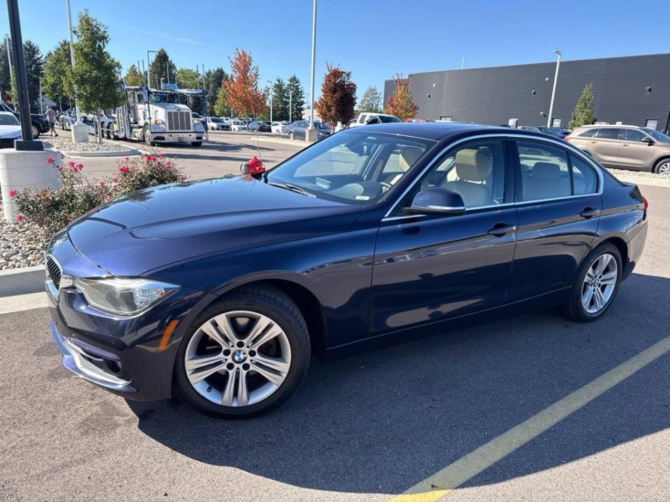 2017 BMW 3 Series 330i