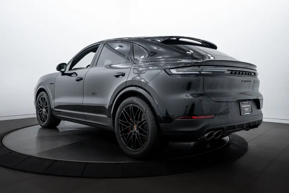 2026 Porsche Cayenne Coup S E-Hybrid - Photo 23