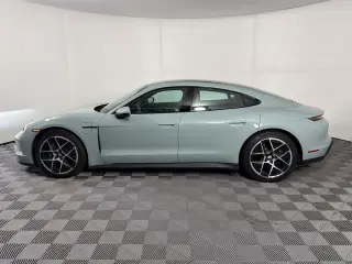 2025 Porsche Taycan 13
