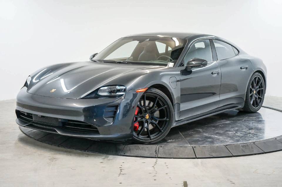 2023 Porsche Taycan