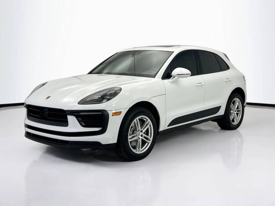 2023 Porsche Macan T