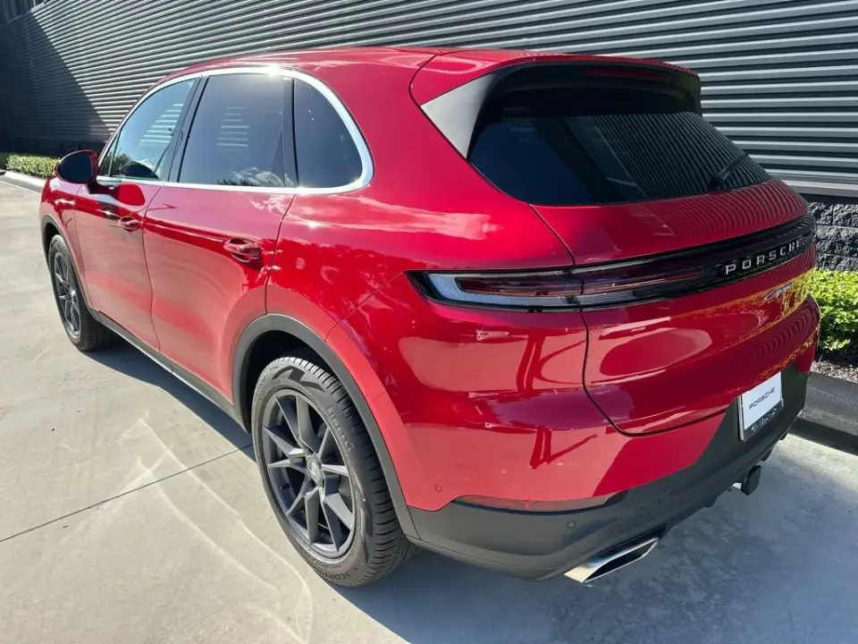 2026 Porsche Cayenne Base - Photo 23