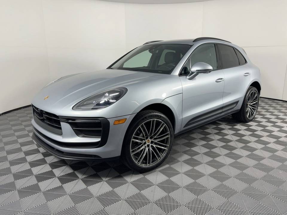 2026 Porsche Macan