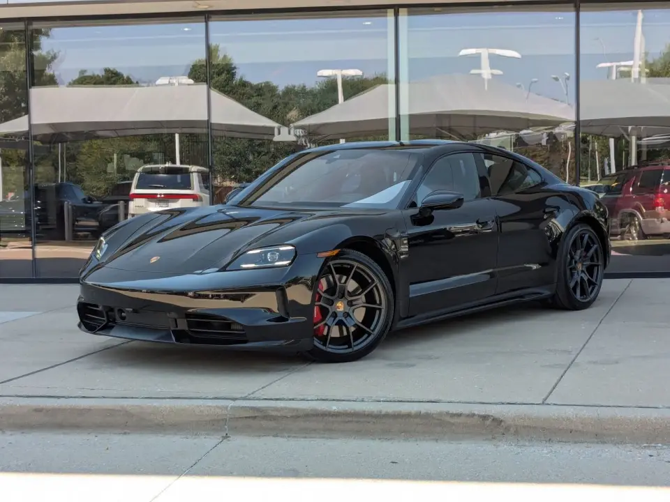 2026 Porsche Taycan GTS - Photo 7