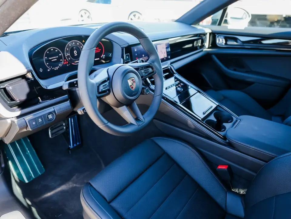 2026 Porsche Panamera Base - Photo 31