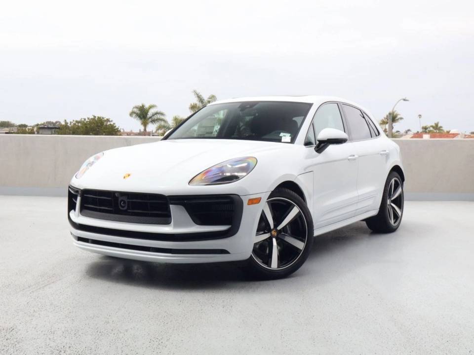 2026 Porsche Macan