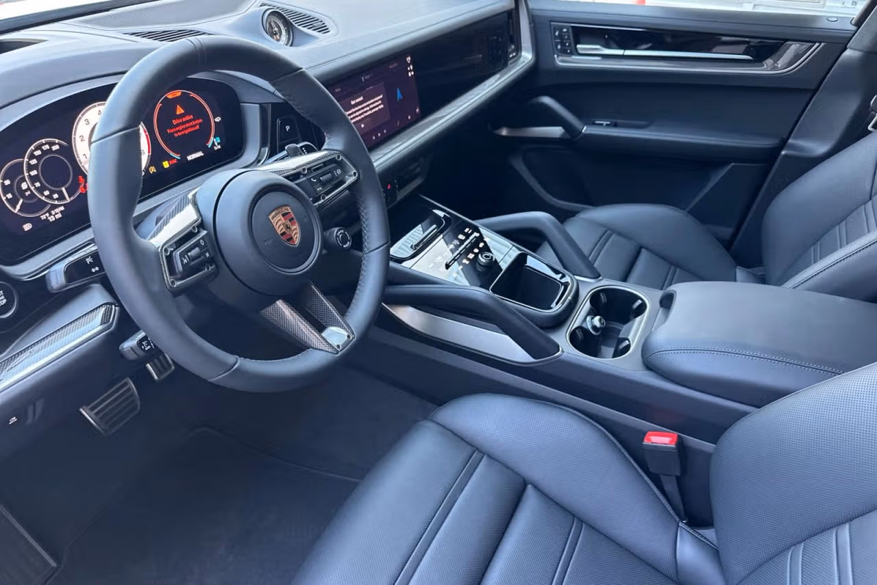 2026 Porsche Cayenne Coup GTS - Photo 28