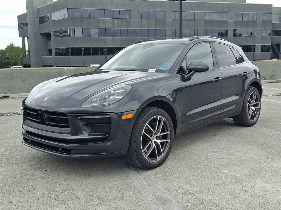 2023 Porsche Macan