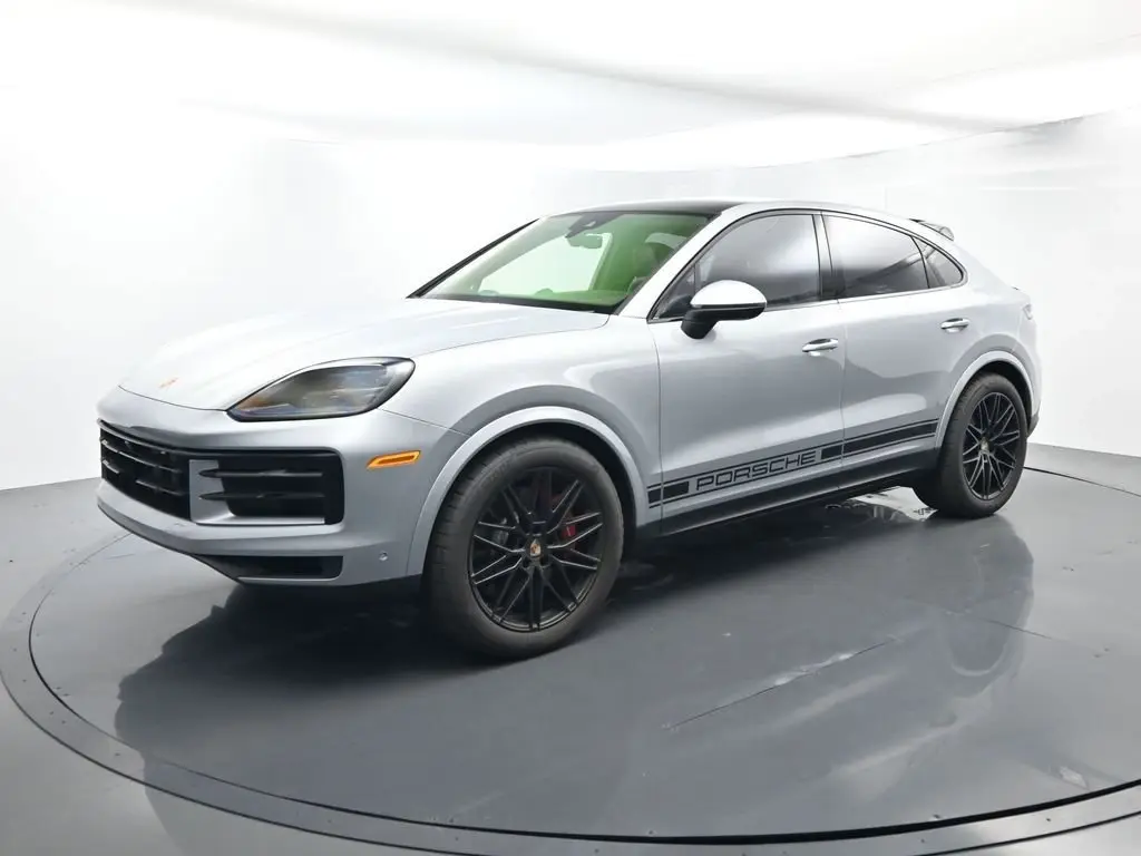 2026 Porsche Cayenne Coup S - Photo 8