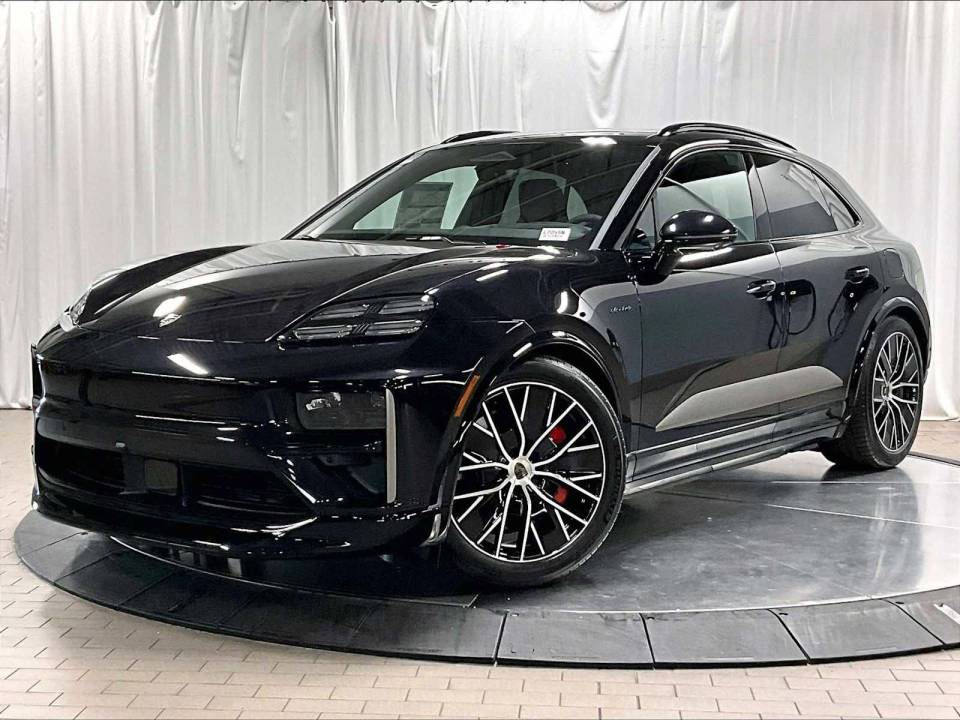 2026 Porsche Macan