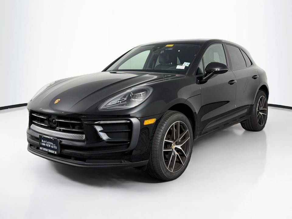 2026 Porsche Macan