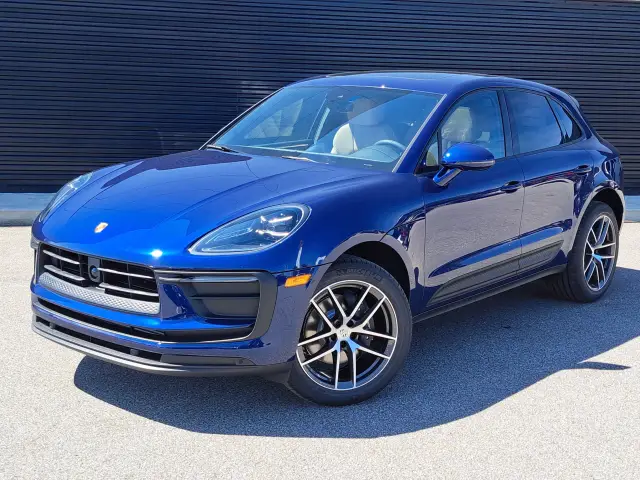2025 Porsche Macan Base - Photo 6